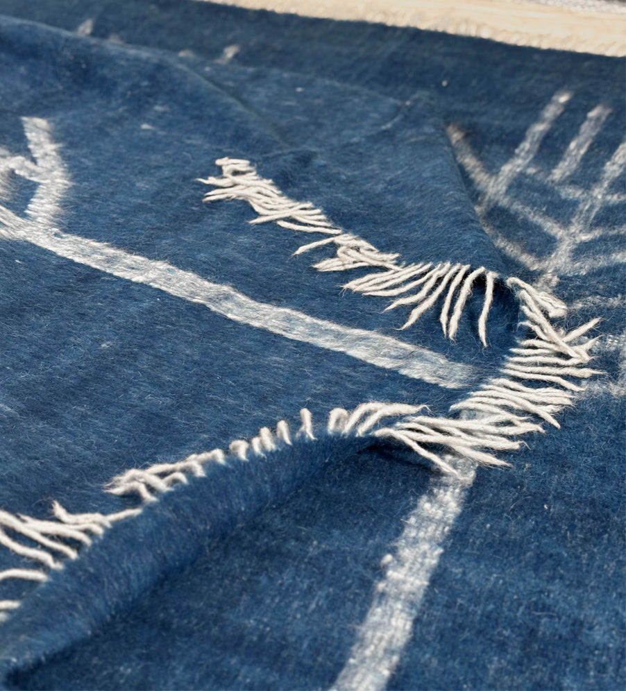 Wheat hand woven wool blanket - Indigo blue & White