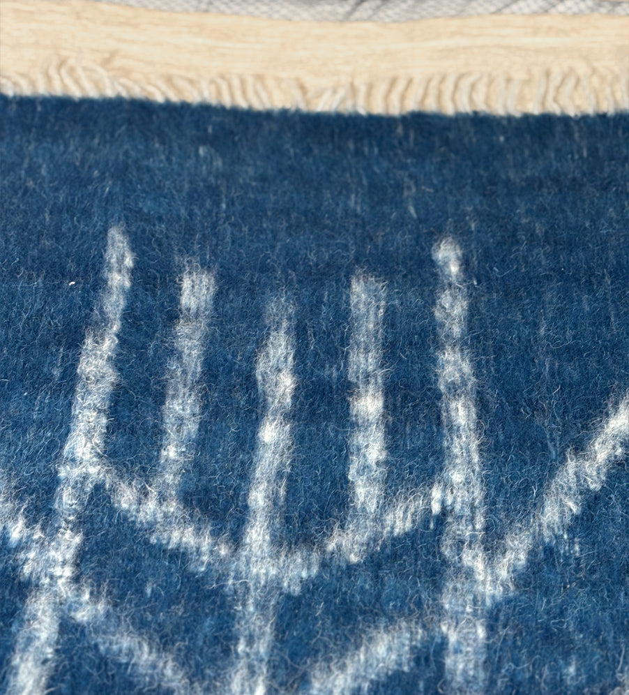 Wheat hand woven wool blanket - Indigo blue & White