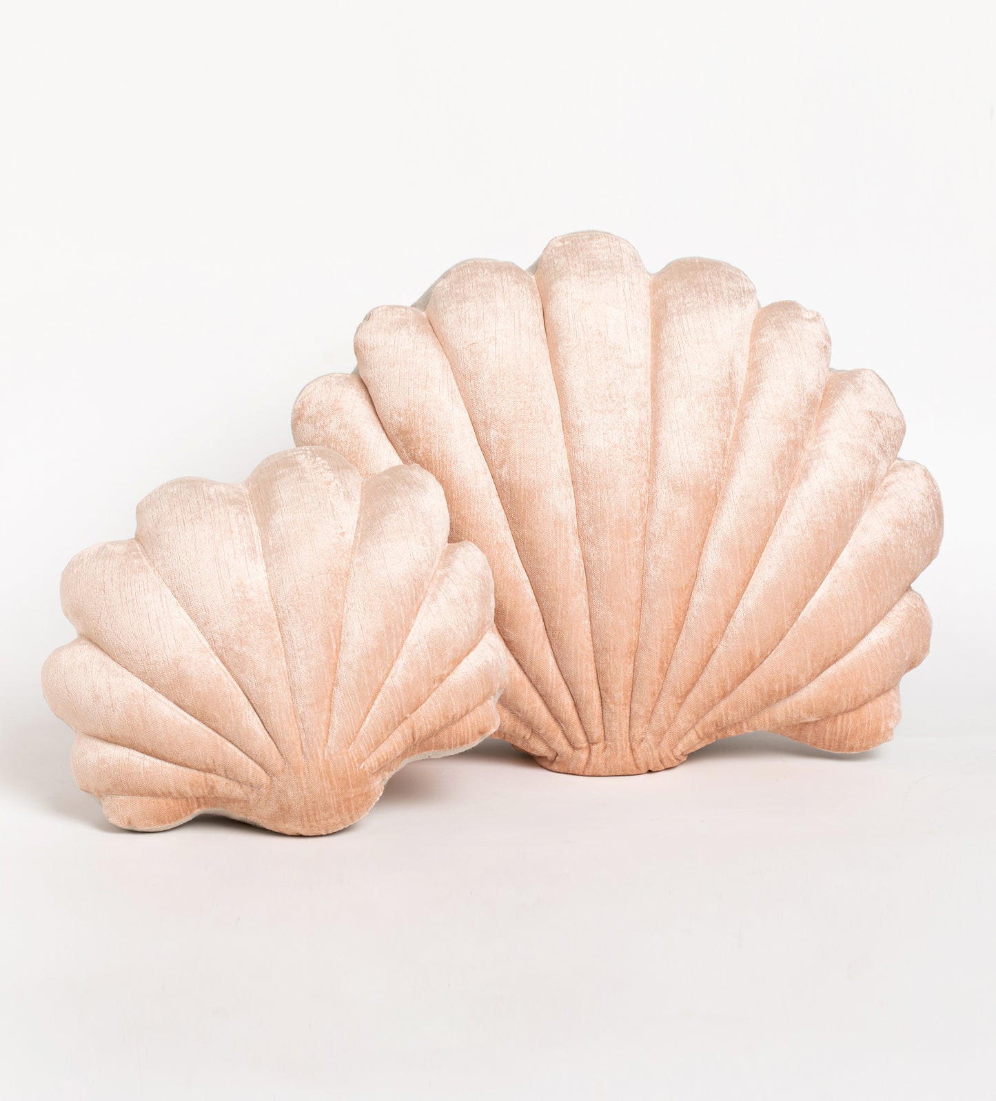 SHELL PILLOWS IN VELVET - CORAL