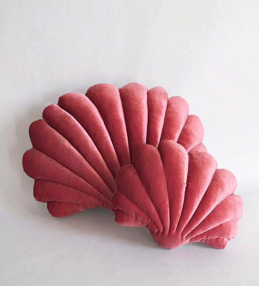 Pair of Large & Small Shell Pillows in velvet - Raspberry