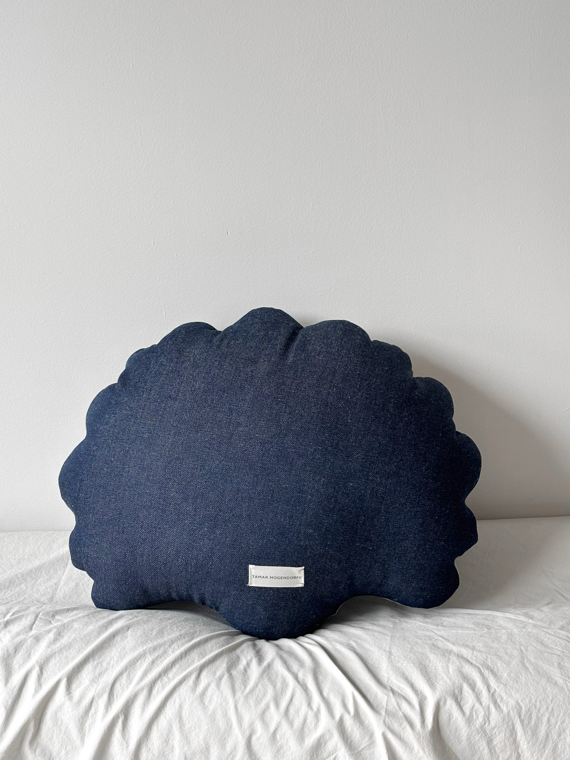 Large denim shell pillow N.7