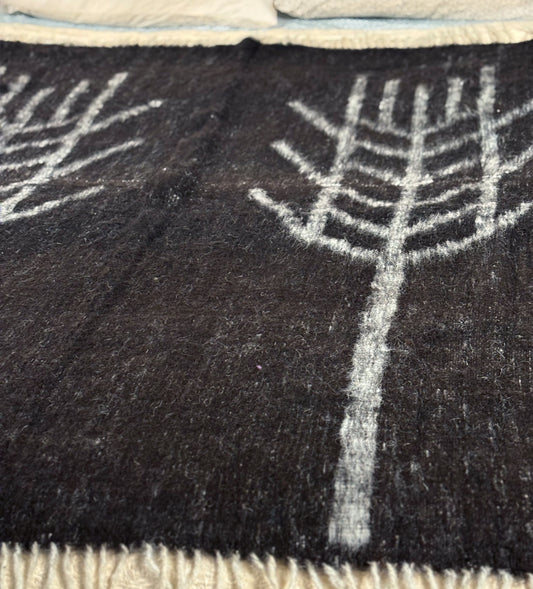 Wheat hand woven wool blanket - Chalk black & White