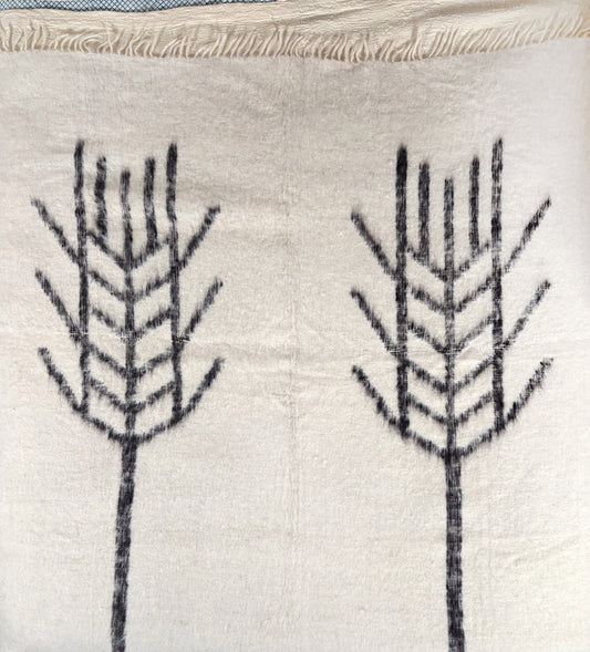 Wheat hand woven wool blanket - White & Chalk Black