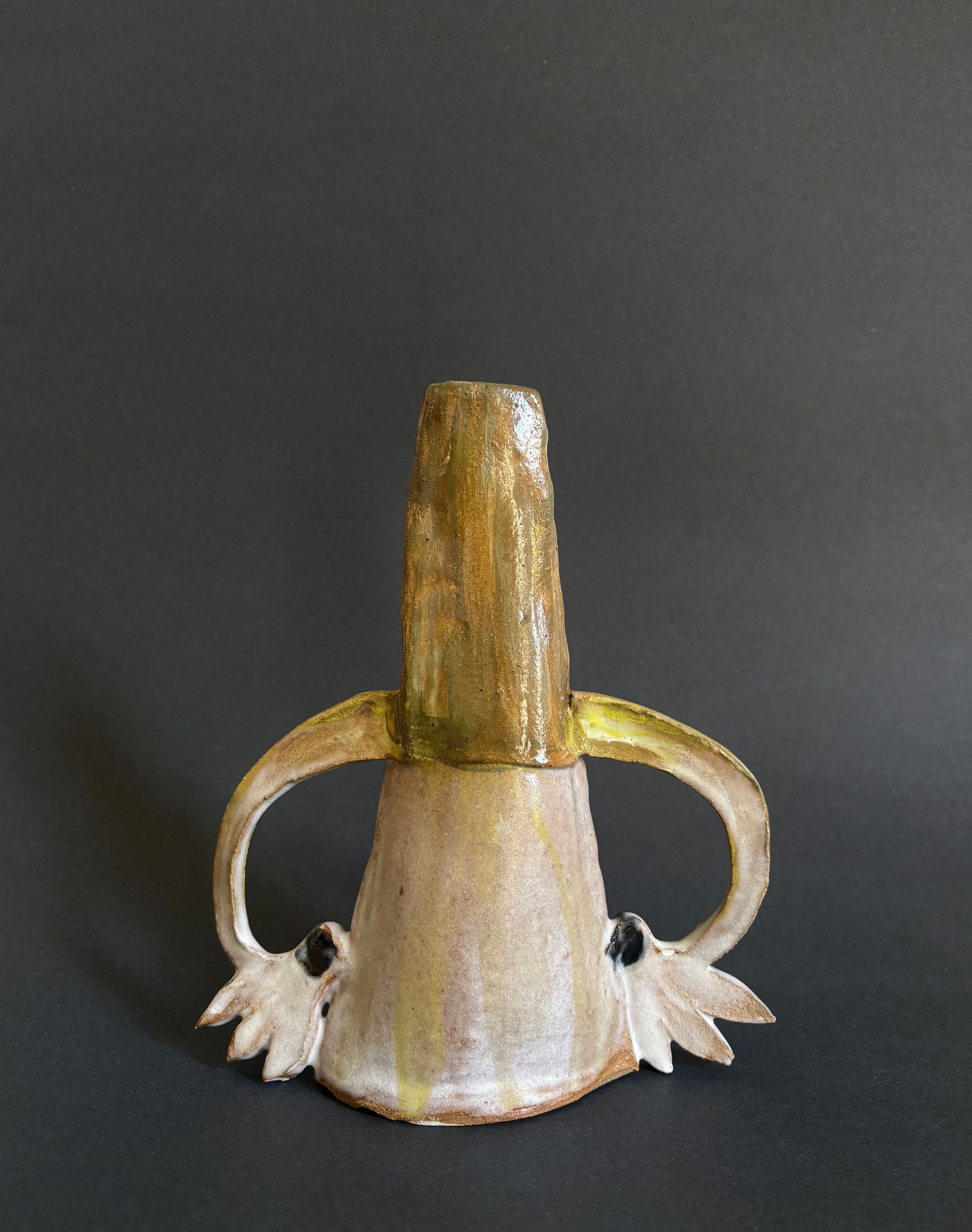 Two cyclamens vase - yellow