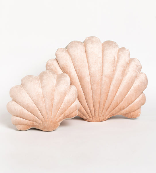 Small Shell Pillows in velvet - Coral