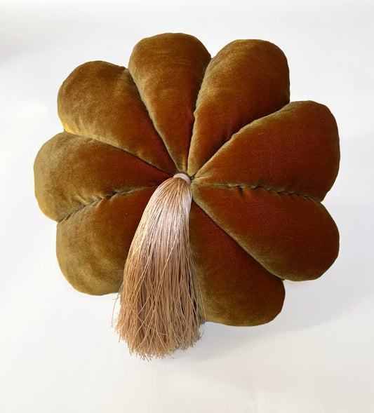 FULL BLOOM, OCHRE - BEIGE TASSEL