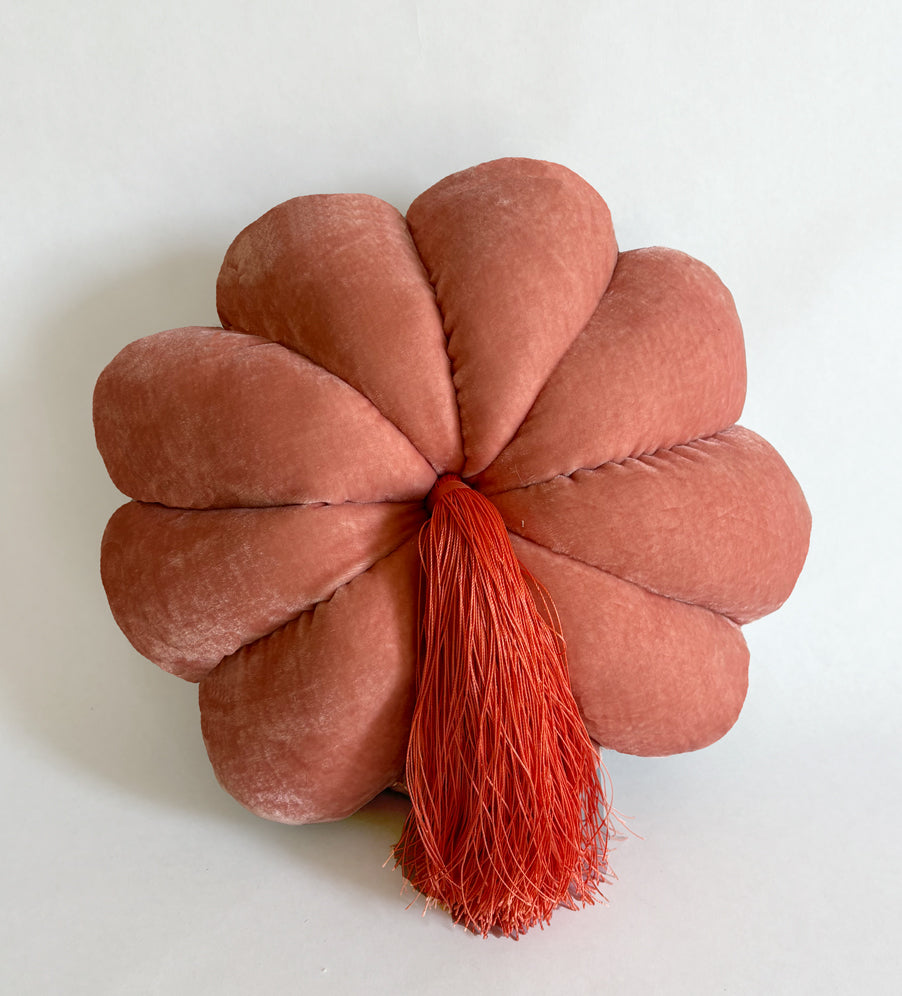 FULL BLOOM, PEACH- CORAL TASSEL