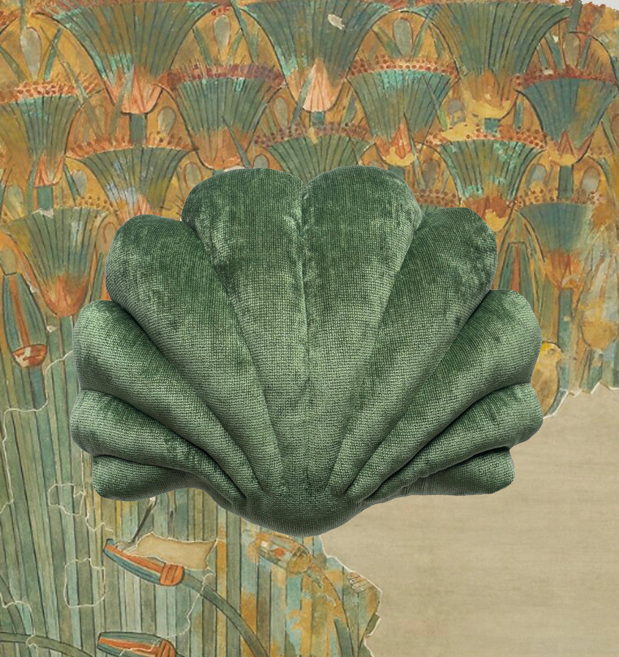 SMALL SHELL PILLOW - MOSS GREEN VELVET