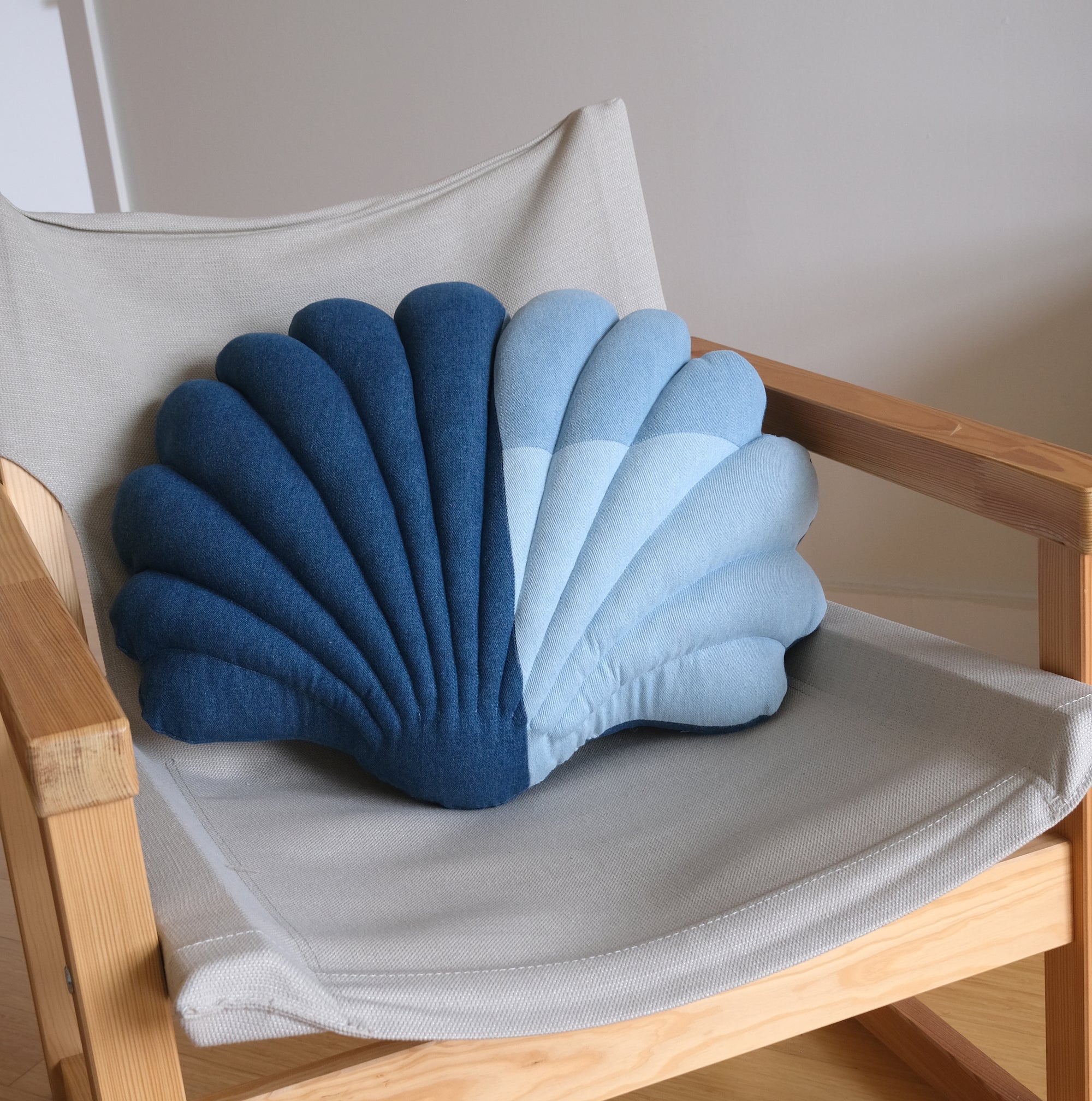 Large denim shell pillow N.1