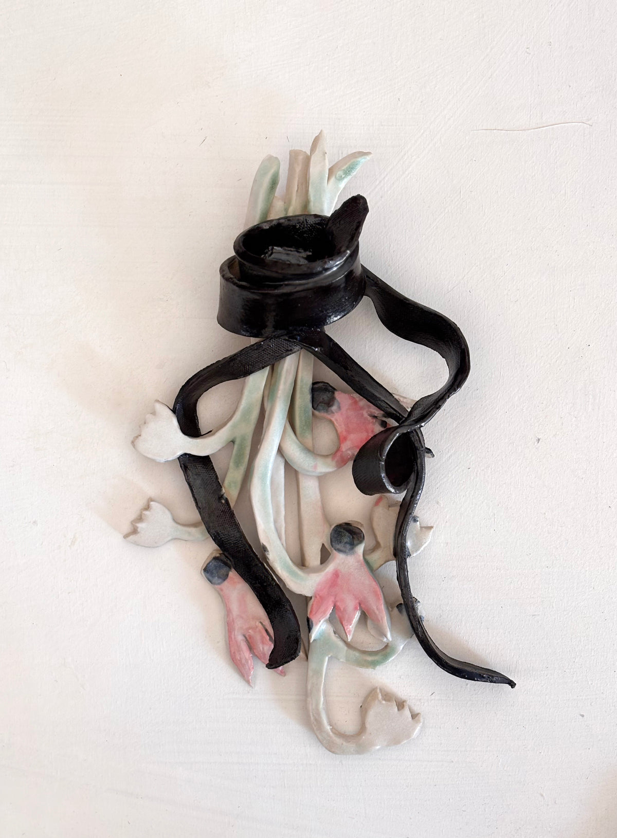 wall posy - Pink cyclmens