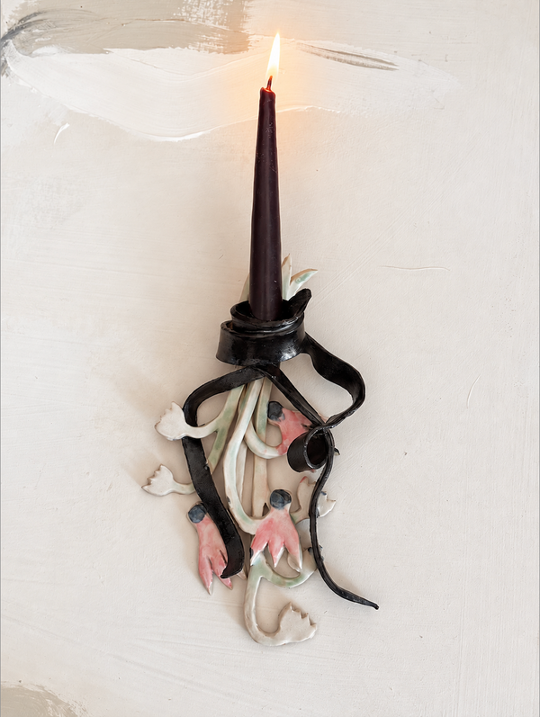 wall posy - Pink cyclmens
