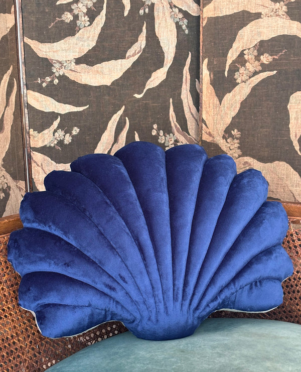 SHELL VELVET PILLOWS - MIDNIGHT BLUE