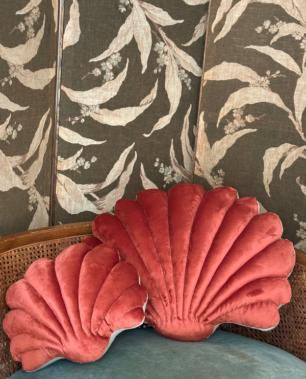 SHELL VELVET PILLOWS - RED TERRACOTTA