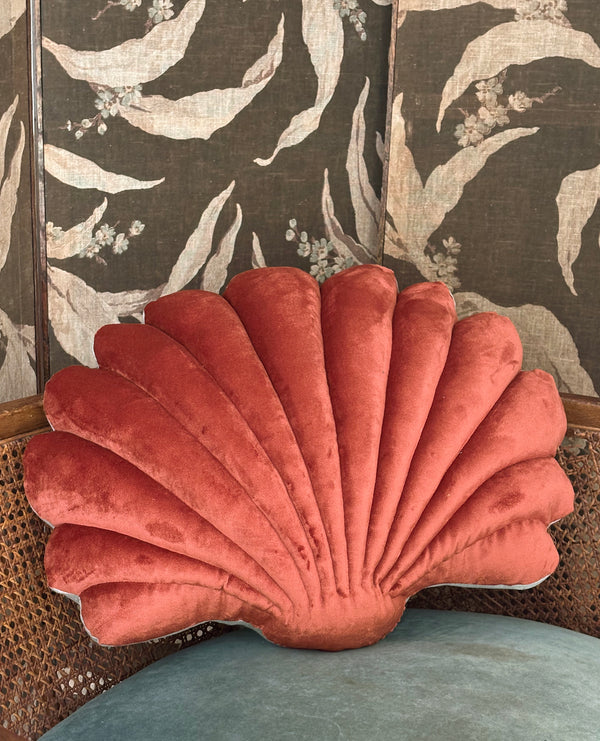 SHELL VELVET PILLOWS - RED TERRACOTTA