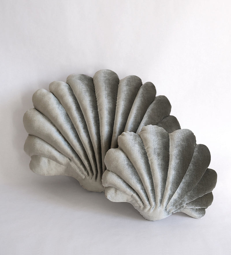 Shell Pillows in velvet - Sage