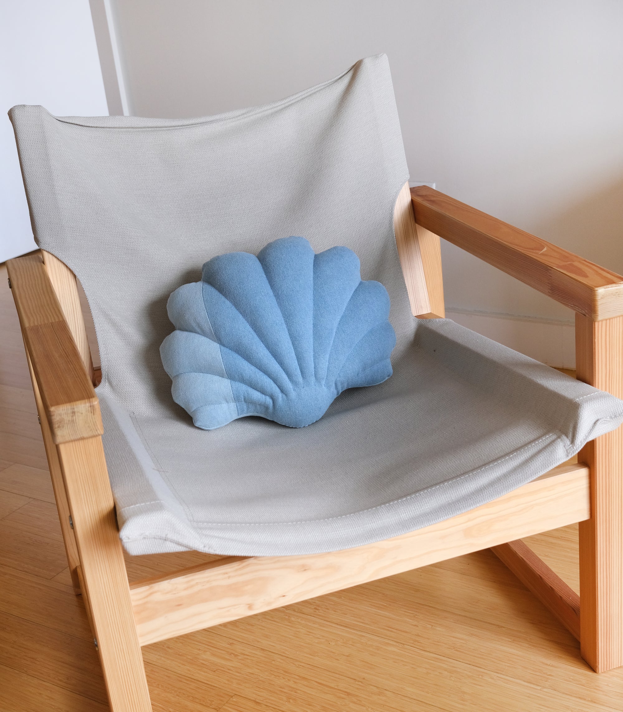 Small denim shell pillow N.2
