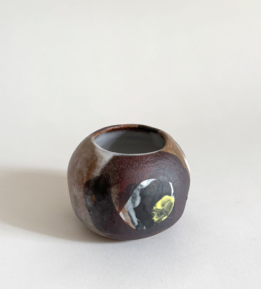 Hot Summer -Tiny vase