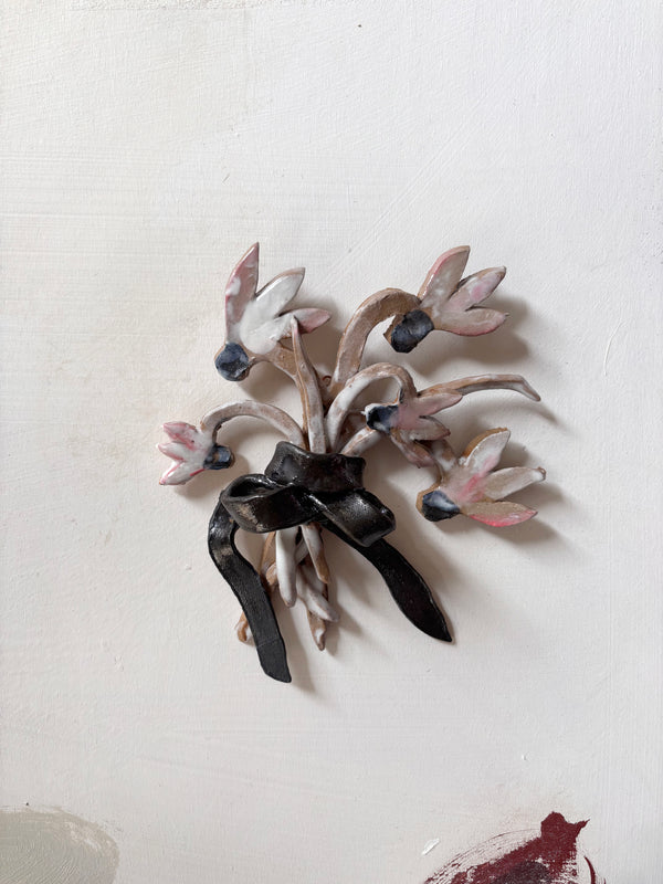 Tiny cyclamens bouquet wall candle holder