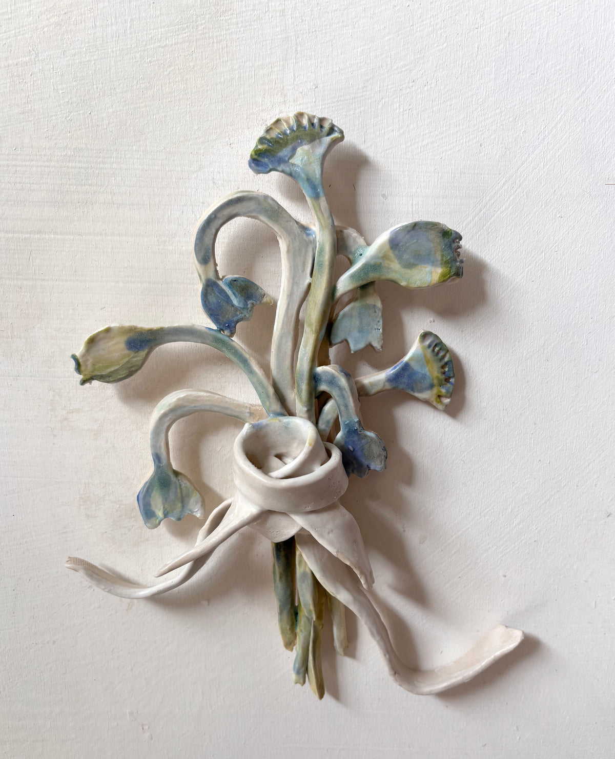 Tiny Poppies & bluebells bouquet wall candle holder
