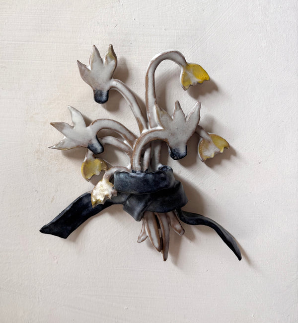Tiny cyclamens & Snow bells bouquet wall candle holder