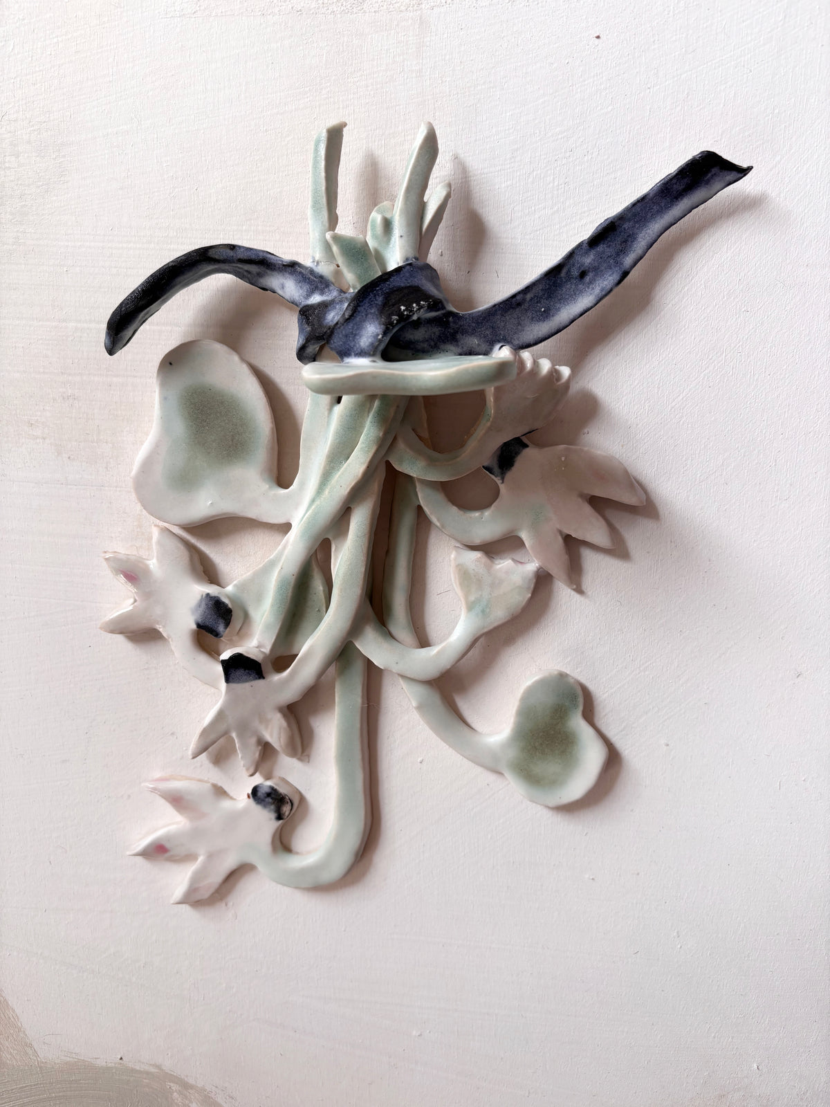 Hanging Cyclmens bouquet wall candle holder