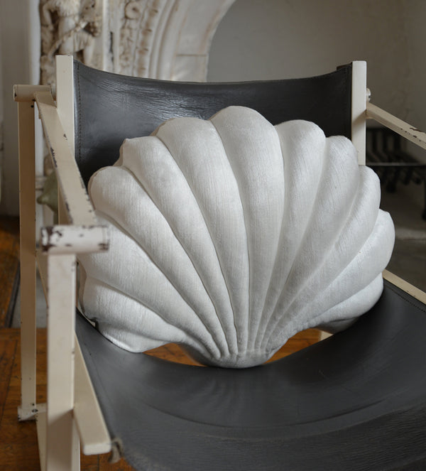 SHELL PILLOWS - WHITE VELVET