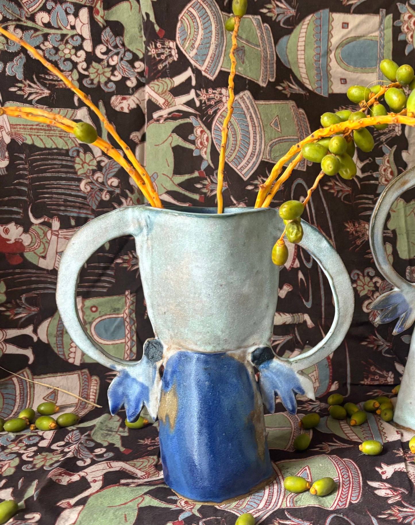 Two cyclamens vase - blue
