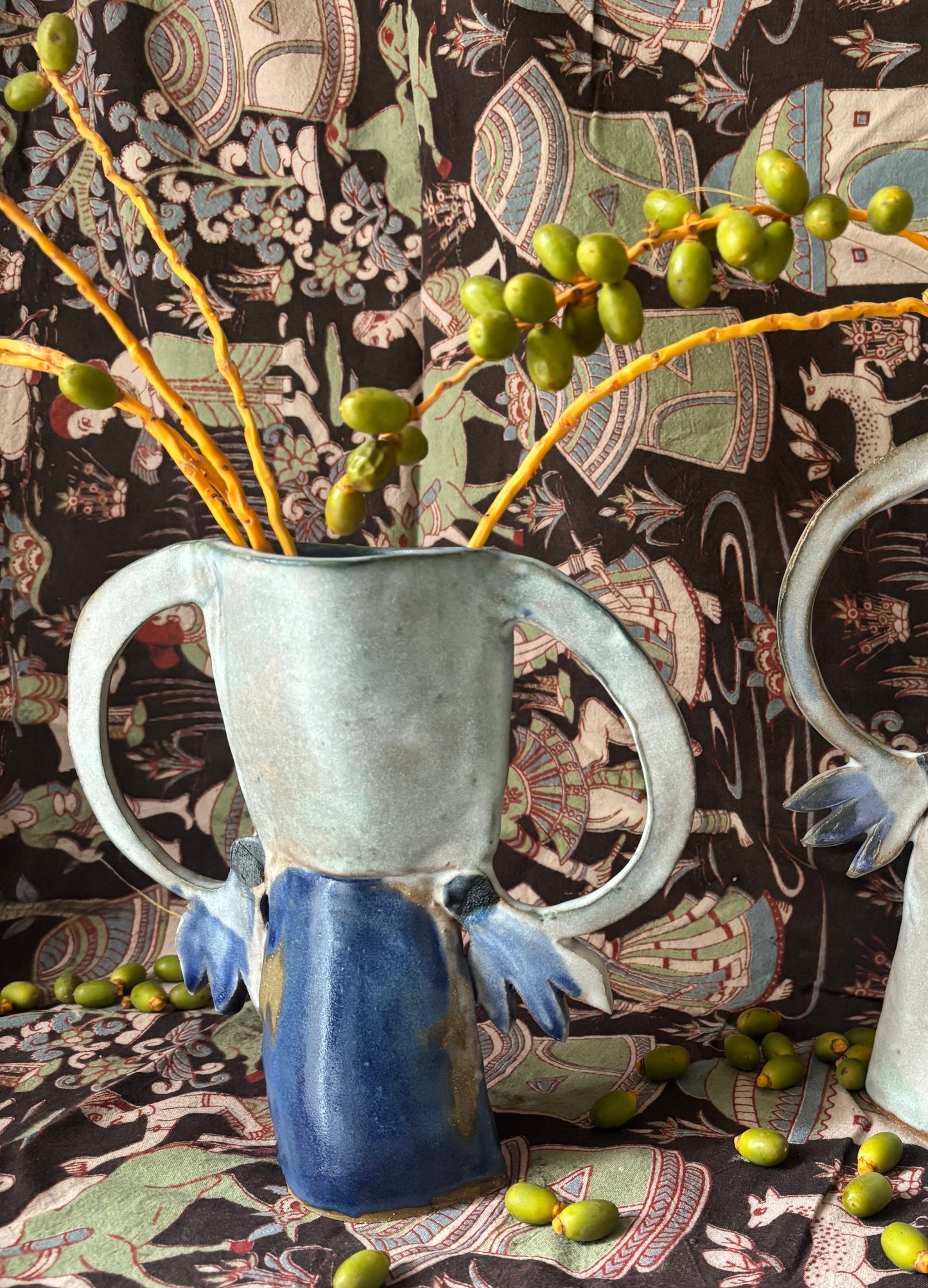 Two cyclamens vase - blue