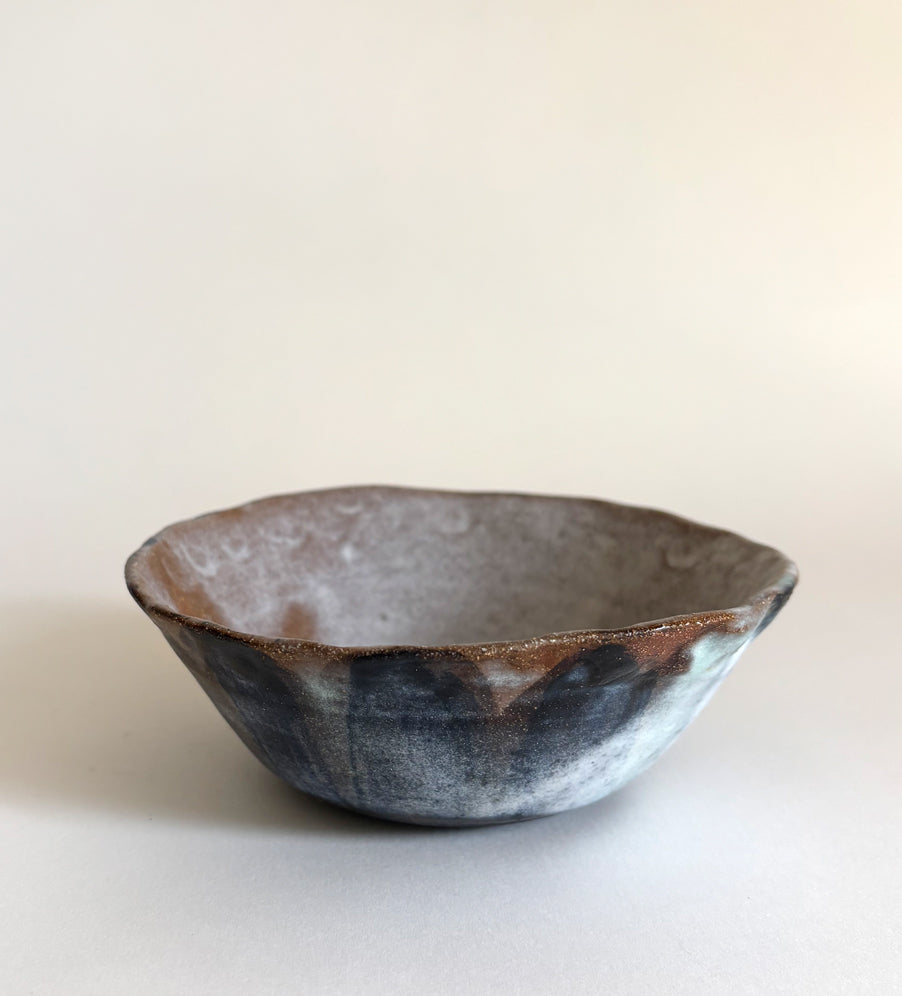Black flower bowl