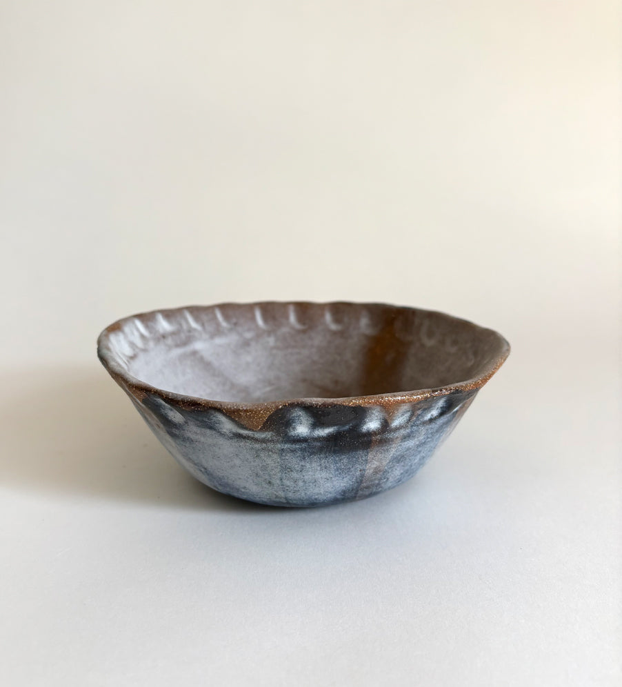 Black flower bowl