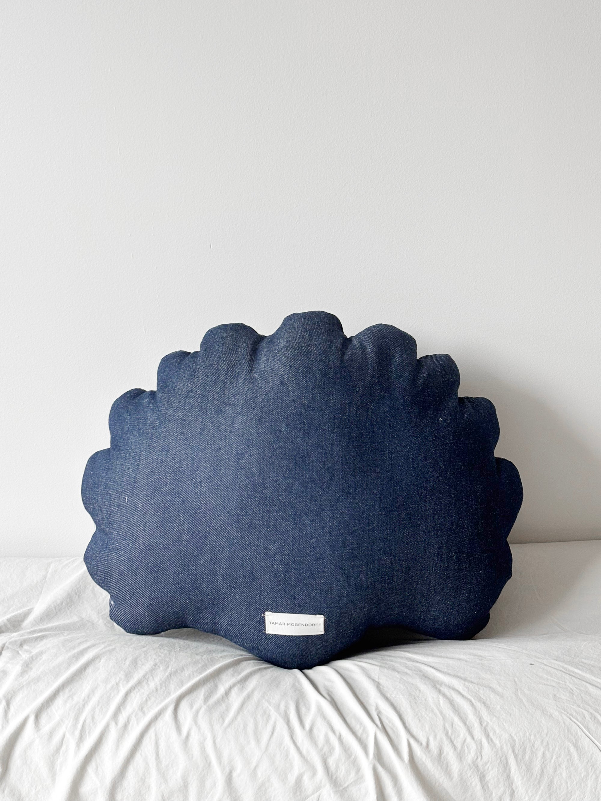 Large denim shell pillow N.6