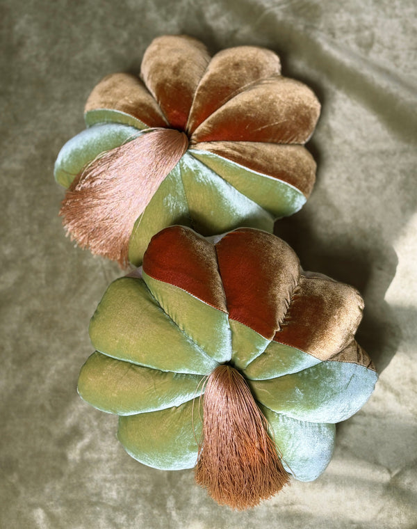 FULL BLOOM, PEAR GREEN & OCHER - OCHER TASSEL