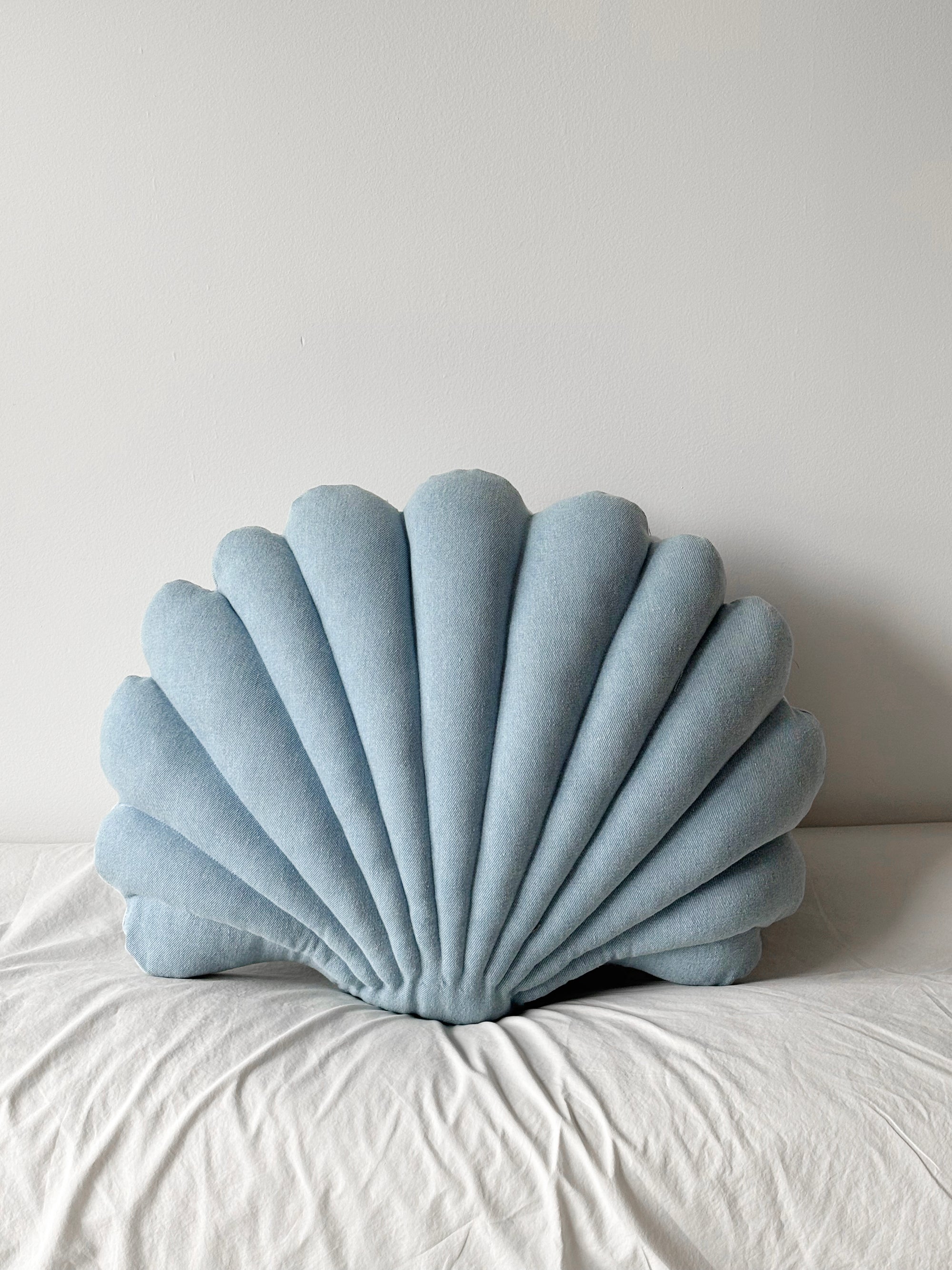 Large denim shell pillow N.5