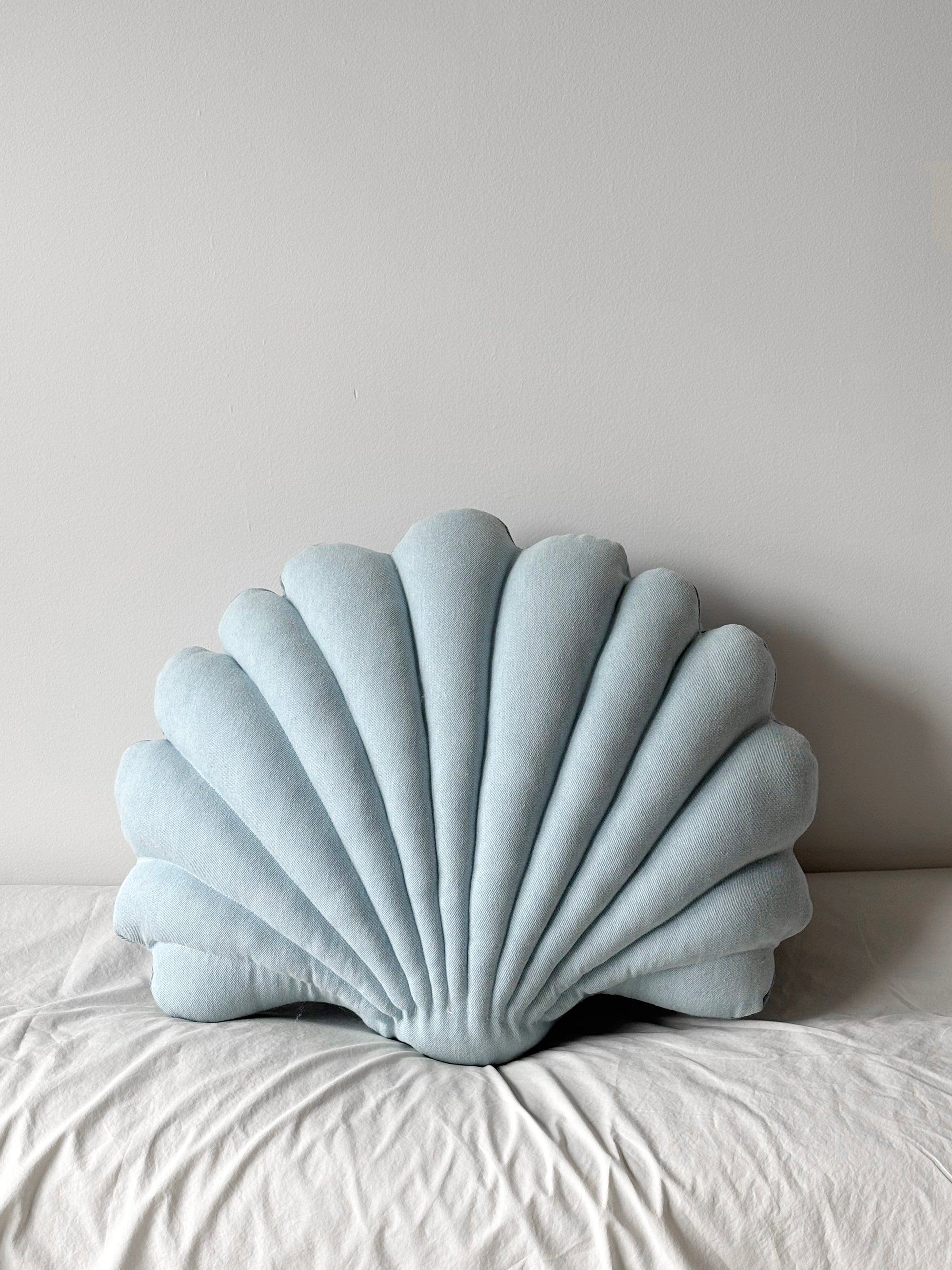 Large denim shell pillow N.3