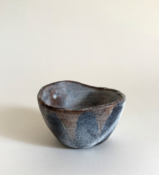 Black flower tiny bowl