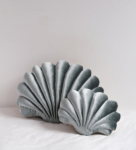 Shell Pillows in velvet - Pine