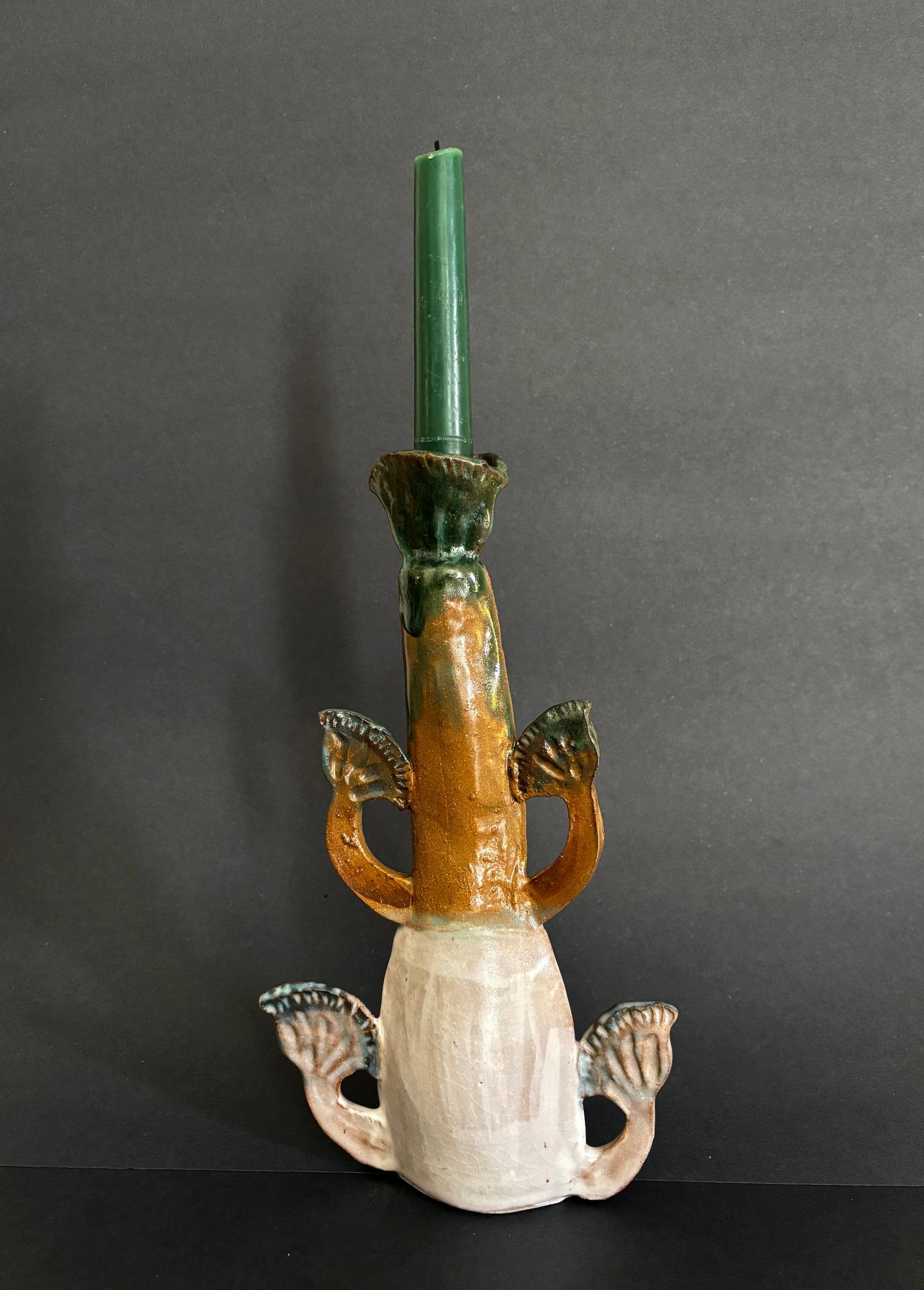 Four papyrus candle holder
