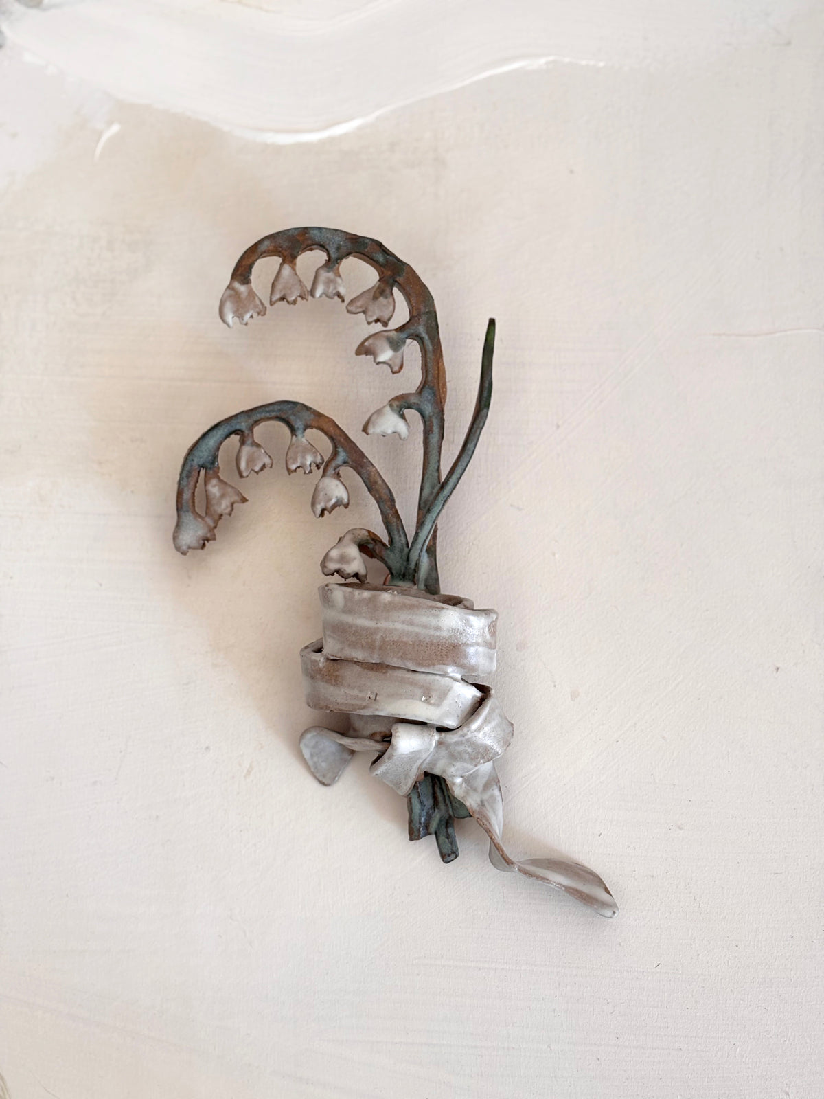 wall posy - Lilly of the valley boutonniere