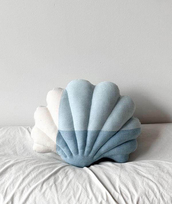 Small denim shell pillow N.4