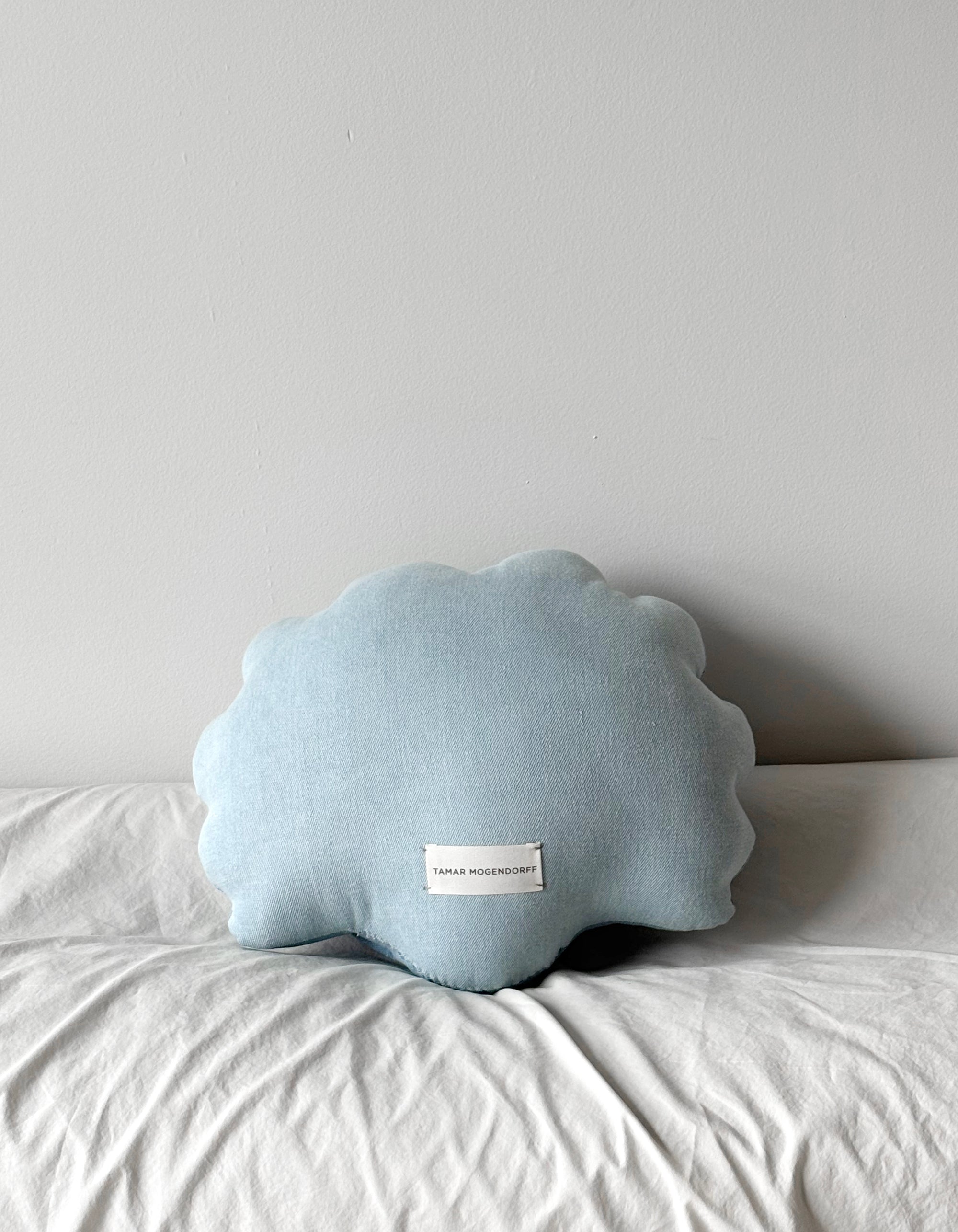 Small denim shell pillow N.1