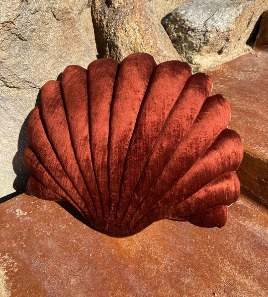 SHELL PILLOWS IN VELVET - BURNT UMBER