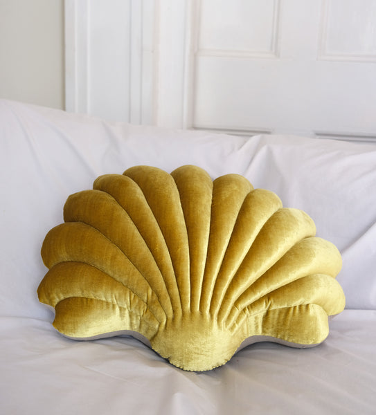 Shell Pillows in velvet - Yellow